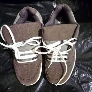 NWOT-Gray High-Top Sneakers with White Laces